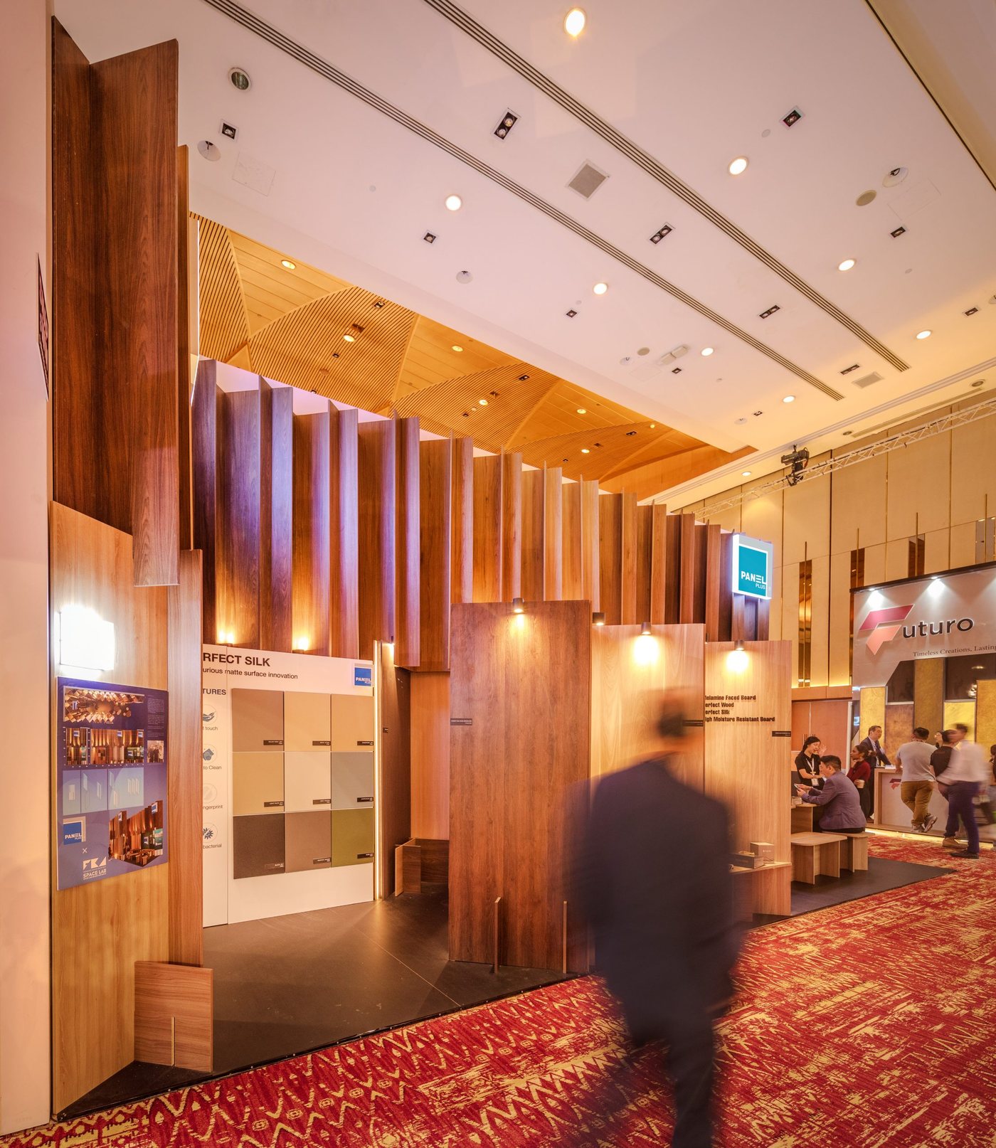 The Interlocking Panel, KLCC Convention Center, Hall 10, booth installation by Kraff (photo 6 of 8)