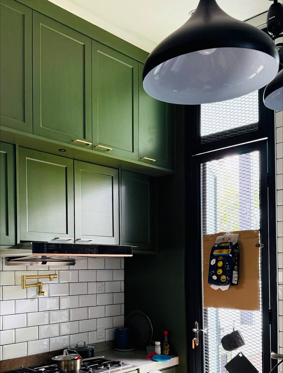 Forest Green kitchen, Sunway Montana, Sunway Montana, kitchen cabinetry by Kraff (photo 2 of 2)